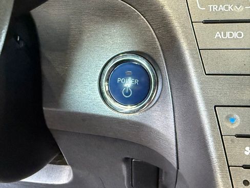 Used 2015 Toyota Prius Two image 24