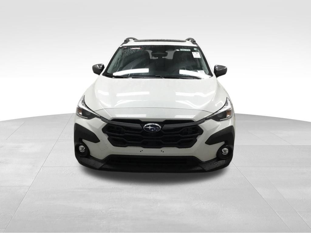 Used 2024 Subaru Crosstrek 2.0i Premium AWD/4WD image 3
