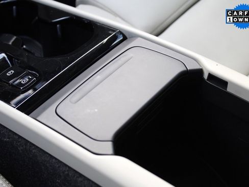 Used 2021 Volvo XC40 T5 Inscription w/ Advanced Package image 30