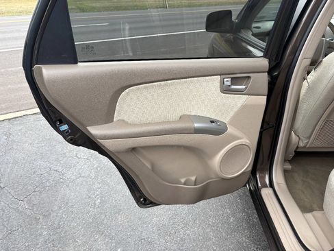 Used 2007 Kia Sportage LX image 21