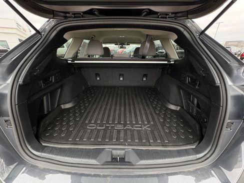 Used 2023 Subaru Outback Premium image 30