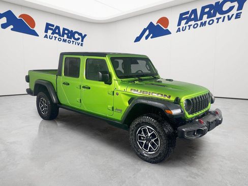 Used 2026 Jeep Gladiator Rubicon w/ Steel Power Dome Hood Package AWD/4WD image 3