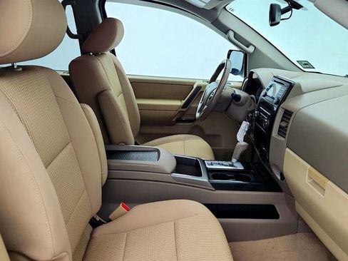 Used 2013 Nissan Titan SV w/ SV Value Truck Pkg image 23