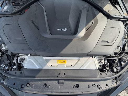 Used 2023 BMW i4 eDrive35 w/ Premium Package RWD image 26