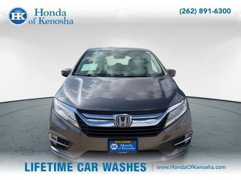 Used 2018 Honda Odyssey Elite image 2
