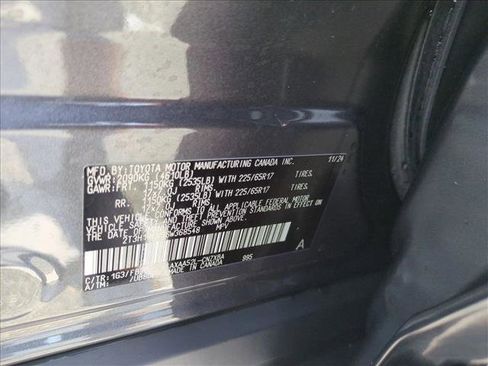 Certified 2025 Toyota RAV4 LE FWD image 24