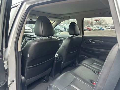 Used 2016 Nissan Rogue SL w/ SL Premium Package image 21