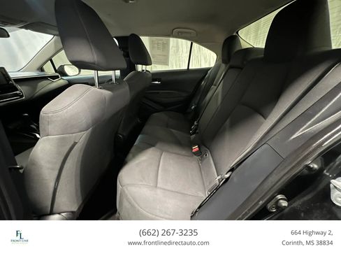 Used 2021 Toyota Corolla LE FWD image 21