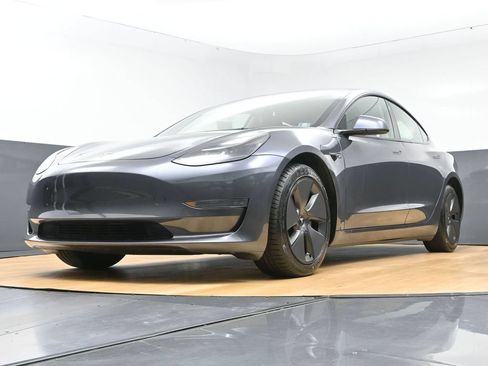 Used 2023 Tesla Model 3 Standard Range RWD image 51