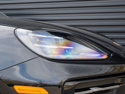 New 2026 Porsche Cayenne AWD/4WD image 37