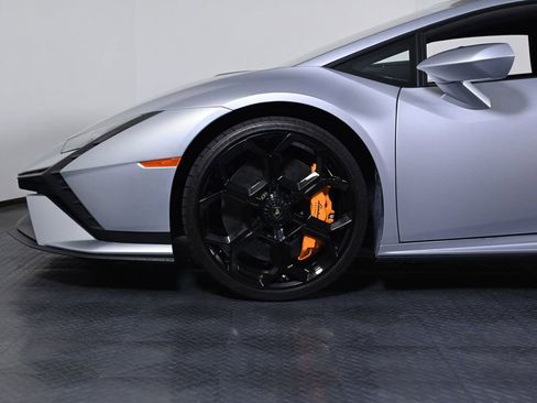 Used 2023 Lamborghini Huracan Tecnica RWD image 27