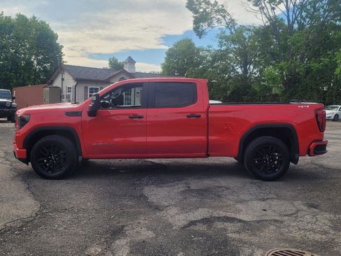 Used 2024 GMC Sierra 1500 Pro w/ Graphite Edition AWD/4WD image 4