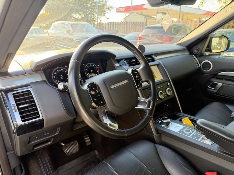 Used 2020 Land Rover Discovery Landmark AWD/4WD image 14