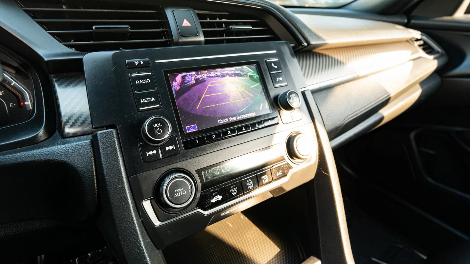 Used 2018 Honda Civic Sport image 41