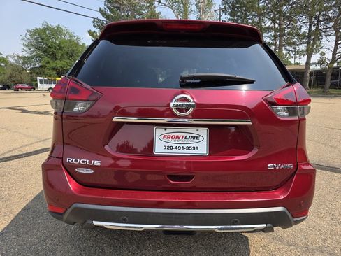 Used 2019 Nissan Rogue SV AWD/4WD image 5