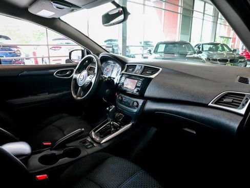 Used 2017 Nissan Sentra SR w/ Electronics Package FWD image 25