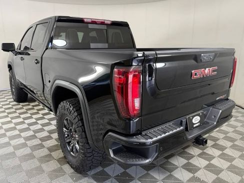 Used 2024 GMC Sierra 1500 AT4X AWD/4WD image 4