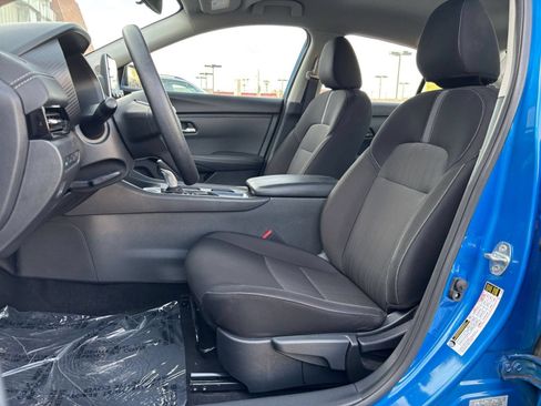 Used 2025 Nissan Sentra SV FWD image 20