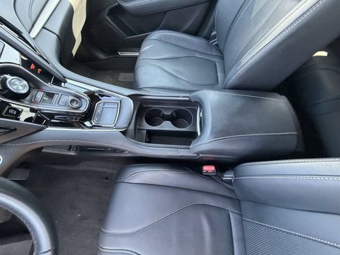 Used 2024 Acura RDX SH-AWD w/ Technology Package image 18