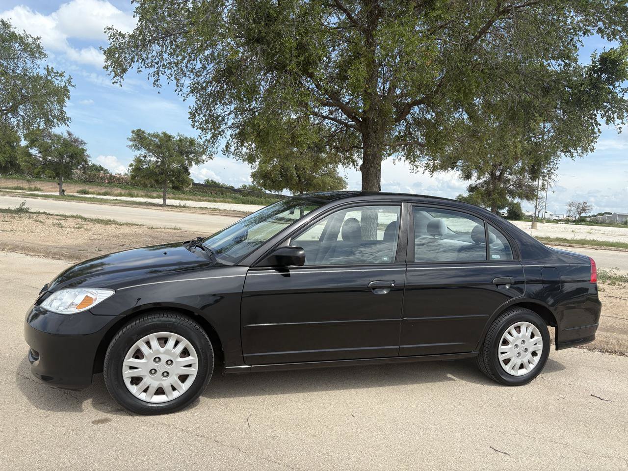 Used 2005 Honda Civic LX image 3
