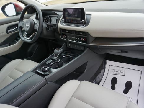 Used 2023 Nissan Rogue SV w/ SV Premium B Package image 21