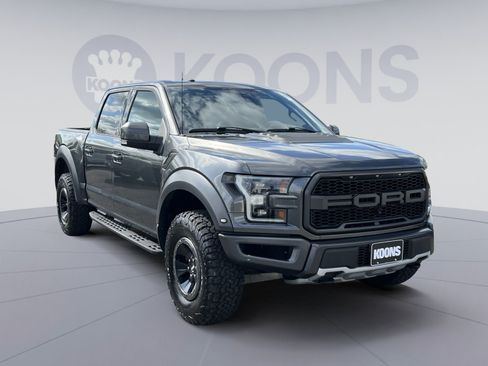 Used 2018 Ford F150 Raptor w/ Equipment Group 802A Luxury AWD/4WD image 2