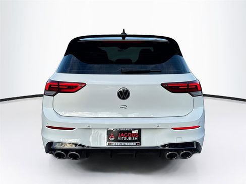 Used 2024 Volkswagen Golf R image 6