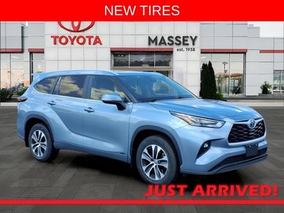 Used 2024 Toyota Highlander XLE