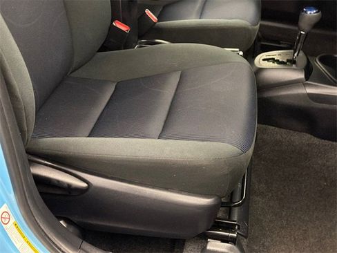 Used 2015 Toyota Prius C Three image 11