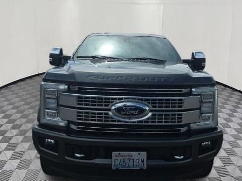 Used 2017 Ford F350 Platinum w/ Platinum Ultimate Package AWD/4WD image 8