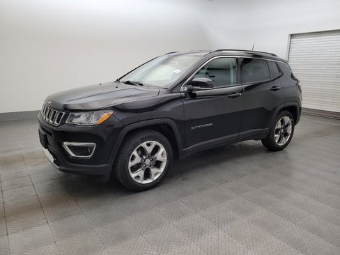 Used 2020 Jeep Compass Limited FWD image 2