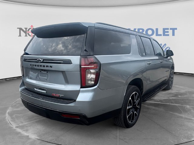 Certified 2023 Chevrolet Suburban RST w/ Luxury Package RWD image 3