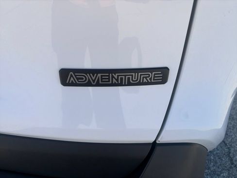 Used 2024 Toyota RAV4 Adventure AWD/4WD image 39
