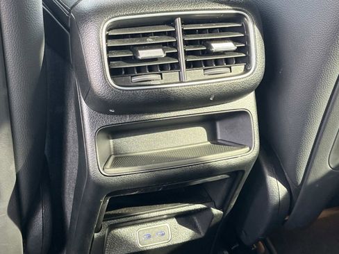 Certified 2025 Mercedes-Benz GLE 350 4MATIC image 14