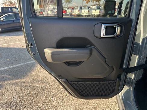 New 2026 Jeep Gladiator Mojave w/ Safety Group image 43