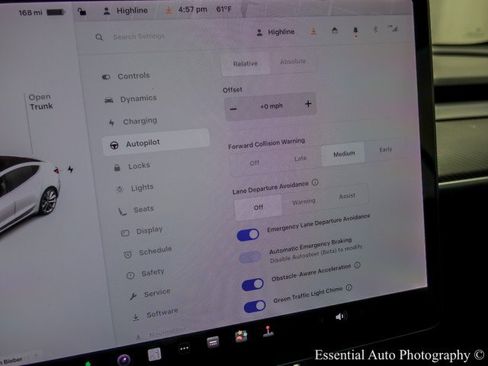 Used 2019 Tesla Model 3 Standard Range Plus image 30