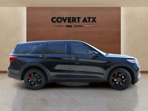 Used 2022 Ford Explorer ST w/ ST Street Pack image 6