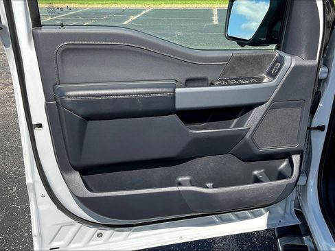 Used 2024 Ford F150 XLT w/ Mobile Office Package image 18