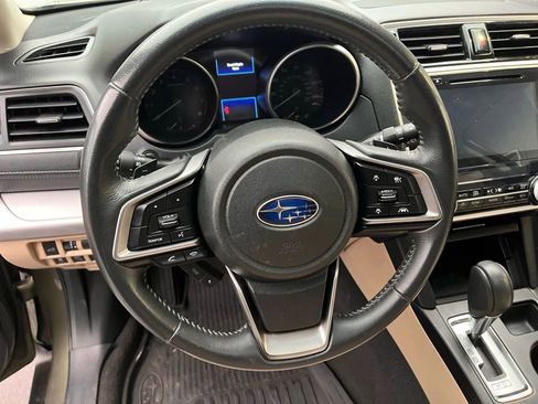 Used 2019 Subaru Outback 2.5i Premium image 26