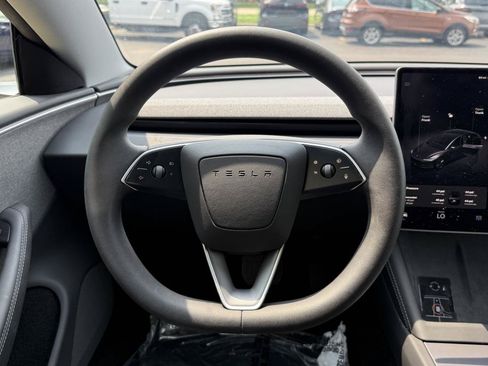Used 2025 Tesla Model 3 RWD image 12