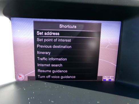 Used 2018 Volvo V60 T5 Cross Country w/ Convenience Package image 23