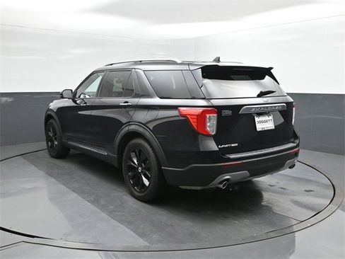 Used 2021 Ford Explorer Limited w/ Equipment Group 301A image 5