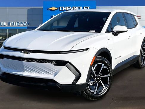 New 2026 Chevrolet Equinox EV LT FWD image 2