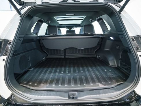 Used 2025 Toyota Grand Highlander AWD image 44