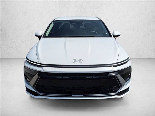 Certified 2026 Hyundai Sonata SEL FWD image 2
