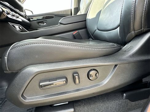 Used 2025 Honda Pilot Touring image 20