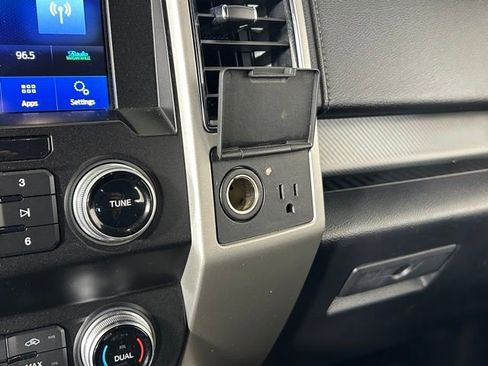 Used 2020 Ford F150 Lariat w/ Equipment Group 502A Luxury image 35