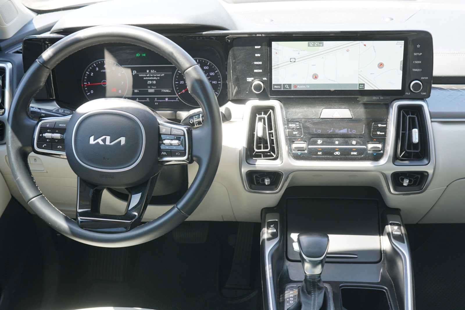 Certified 2022 Kia Sorento S w/ Panoramic Sunroof Package FWD image 23