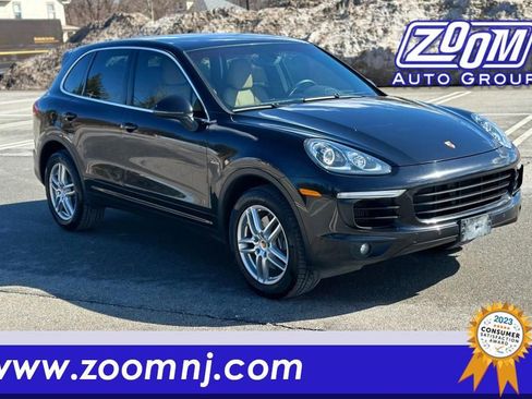 Used 2015 Porsche Cayenne Diesel image 1
