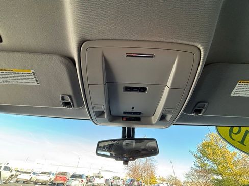 Used 2019 GMC Sierra 1500 SLE w/ SLE Value Package image 32